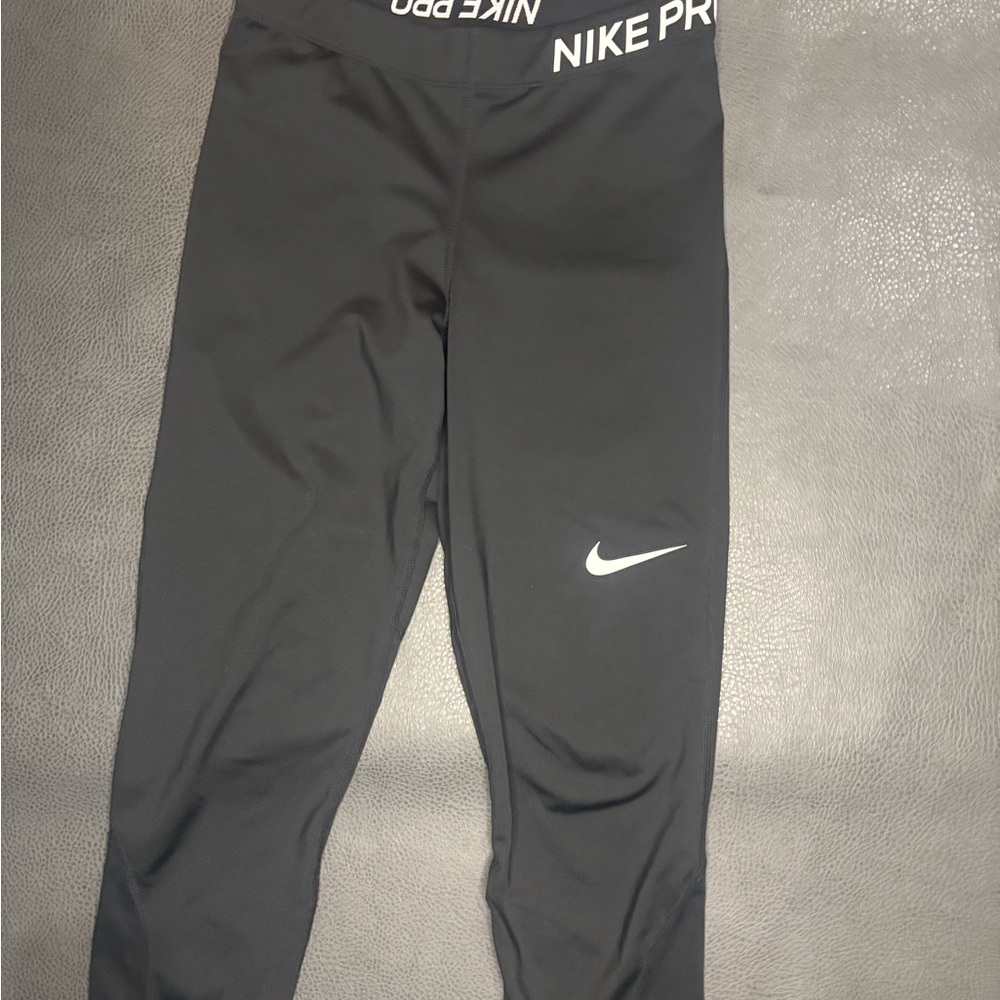 Nike Pro Dri-Fit Capri Leggings Black Womens Sz Medium - Picture 2 of 8